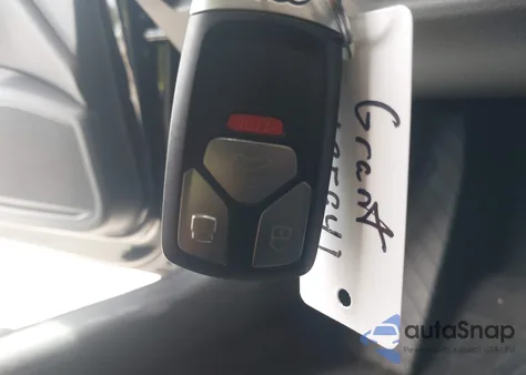 2021 Audi A4 Premium 40 Tfsi Quattro S Tronic z USA, uszkodzony, nr VIN WAUABAF41MA051177